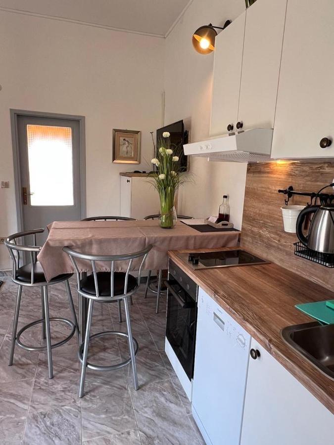 Apartments Valentinovo Klenovica Eksteriør bilde