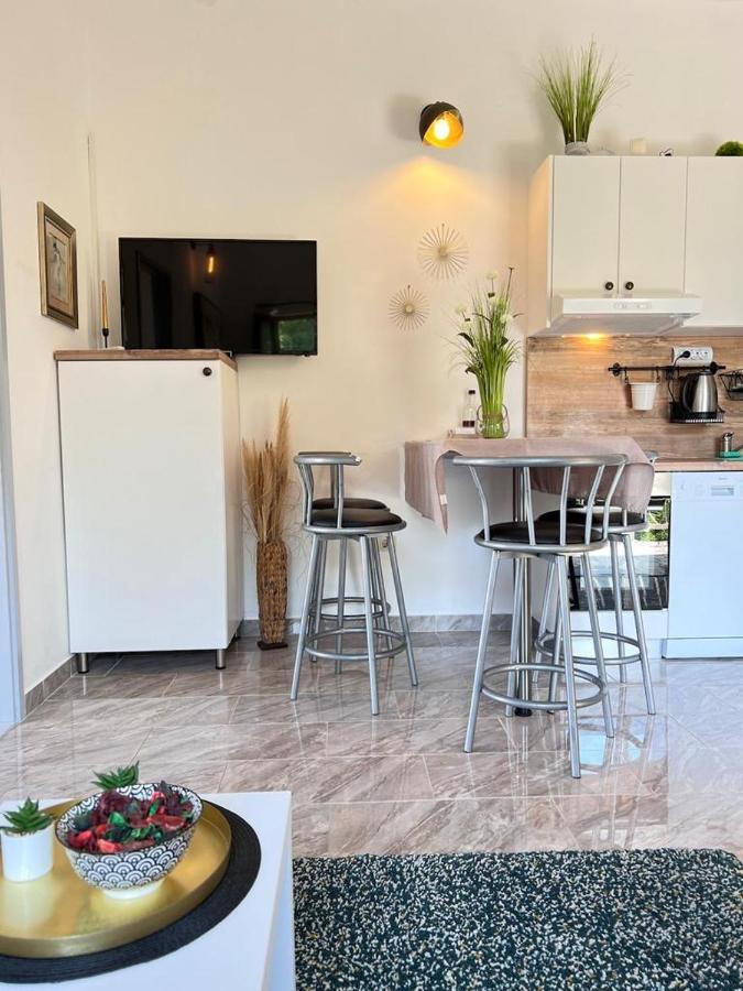 Apartments Valentinovo Klenovica Eksteriør bilde